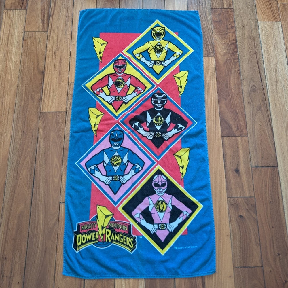 Power Rangers Vintage Beach Towel (OS)